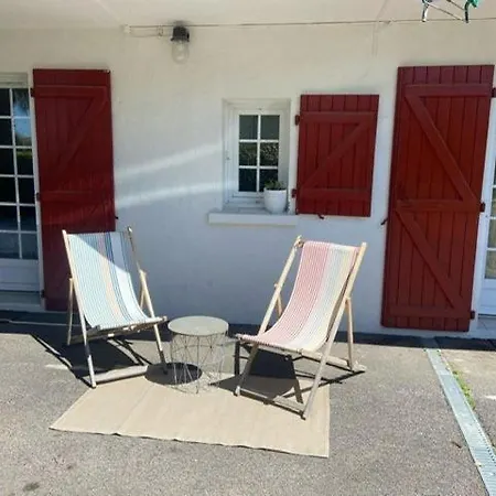Avec Terrasse Et Coin Repas