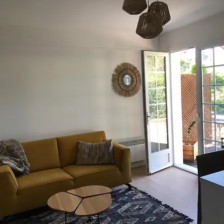 Avec Terrasse Et Coin Repas Lejlighed *